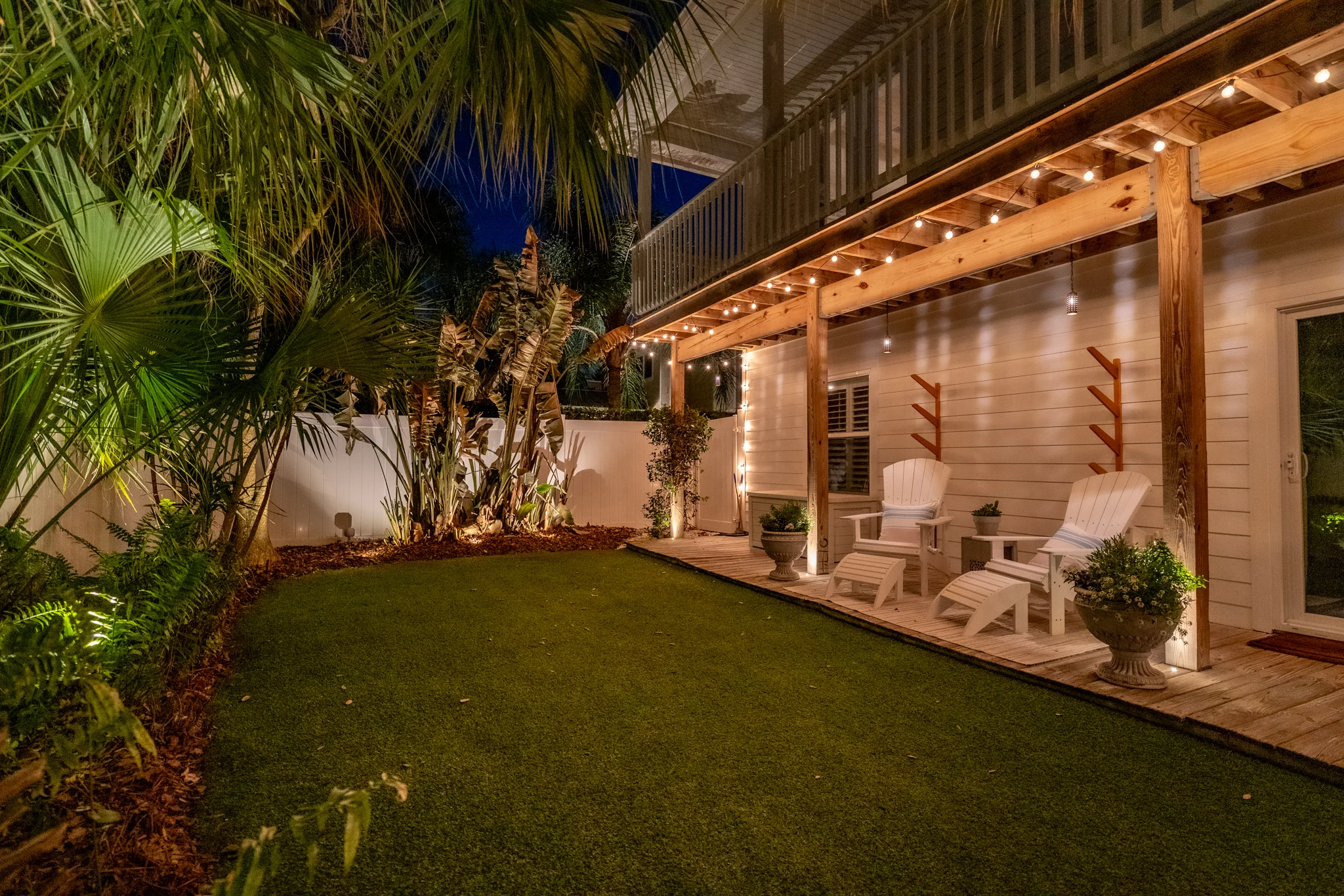 Palm-Lined Property Palm tree installation in Atlantic Beach with drought-resistant plants and clean coastal design